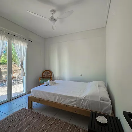 Holiday home Liospito & Kochyli Constellation *