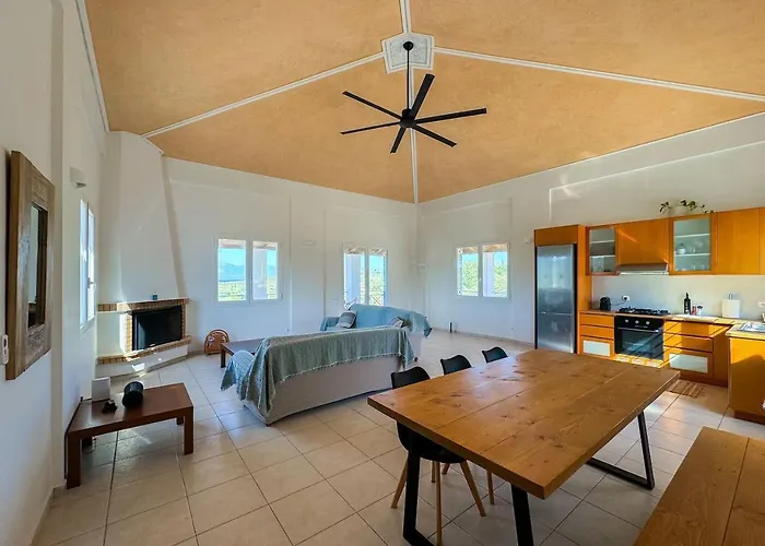 Liospito & Kochyli Constellation